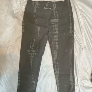AUROLA leggings
